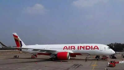 Air India seeks $1.5 billion from owners Tata, Singapore Air